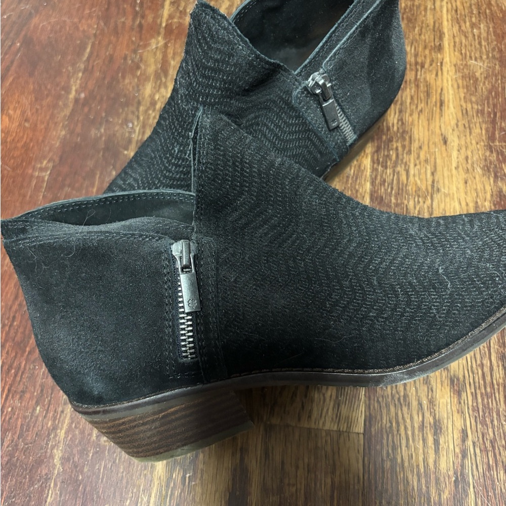 Lucky Black Ankle Boots
